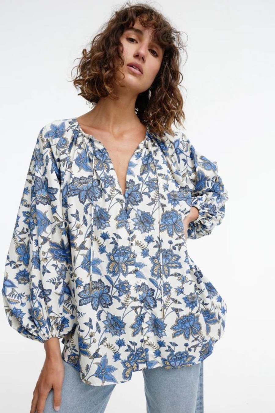 Fashion Kinney | Kinney | Astrid Top Floral Blue