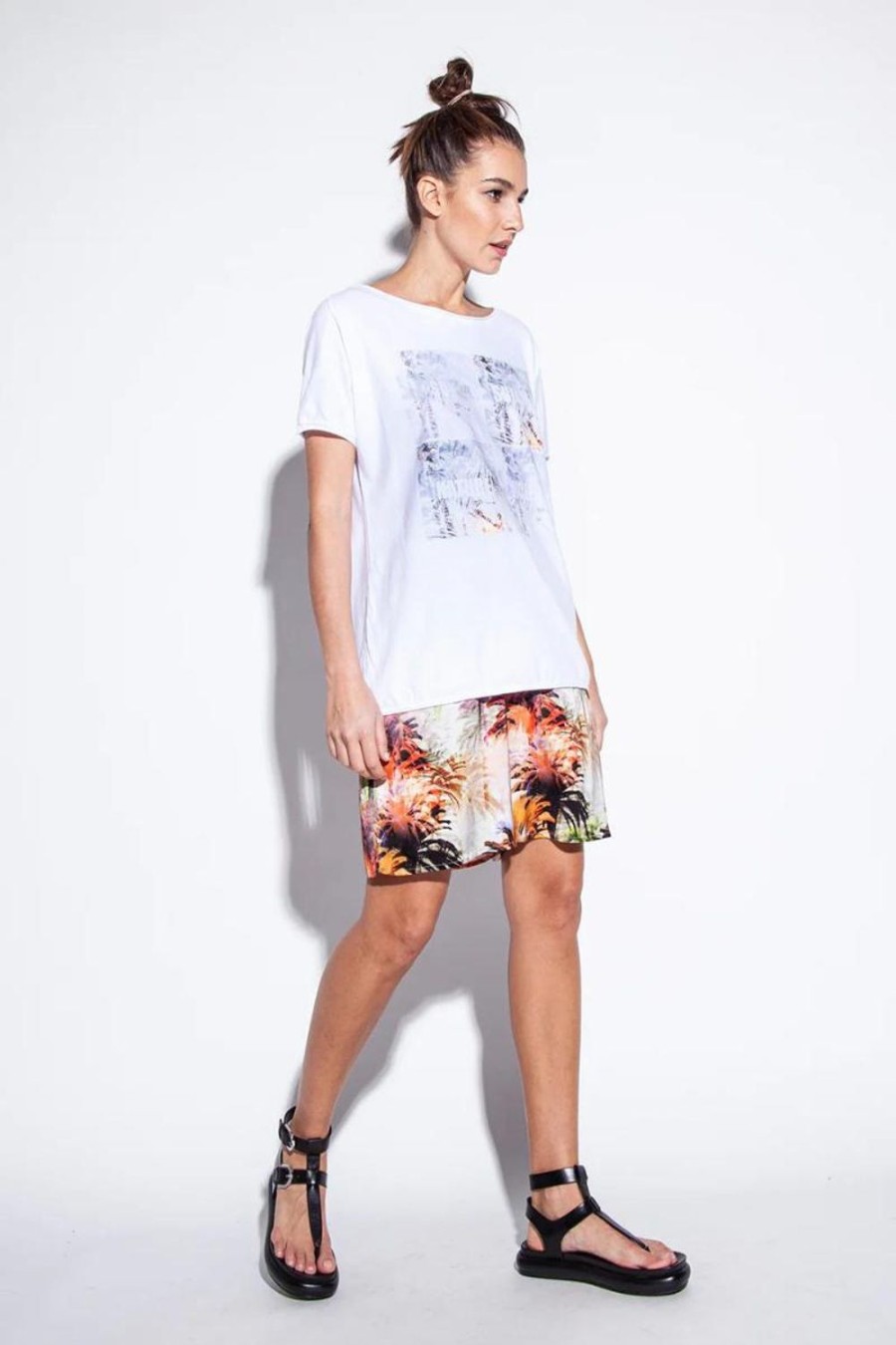 Fashion Funky Staff | Funky Staff | Zoe Palms Shorts