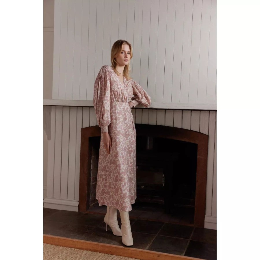 Fashion Kinney | Kinney | Arlo Wrap Dress | Pink Paisley