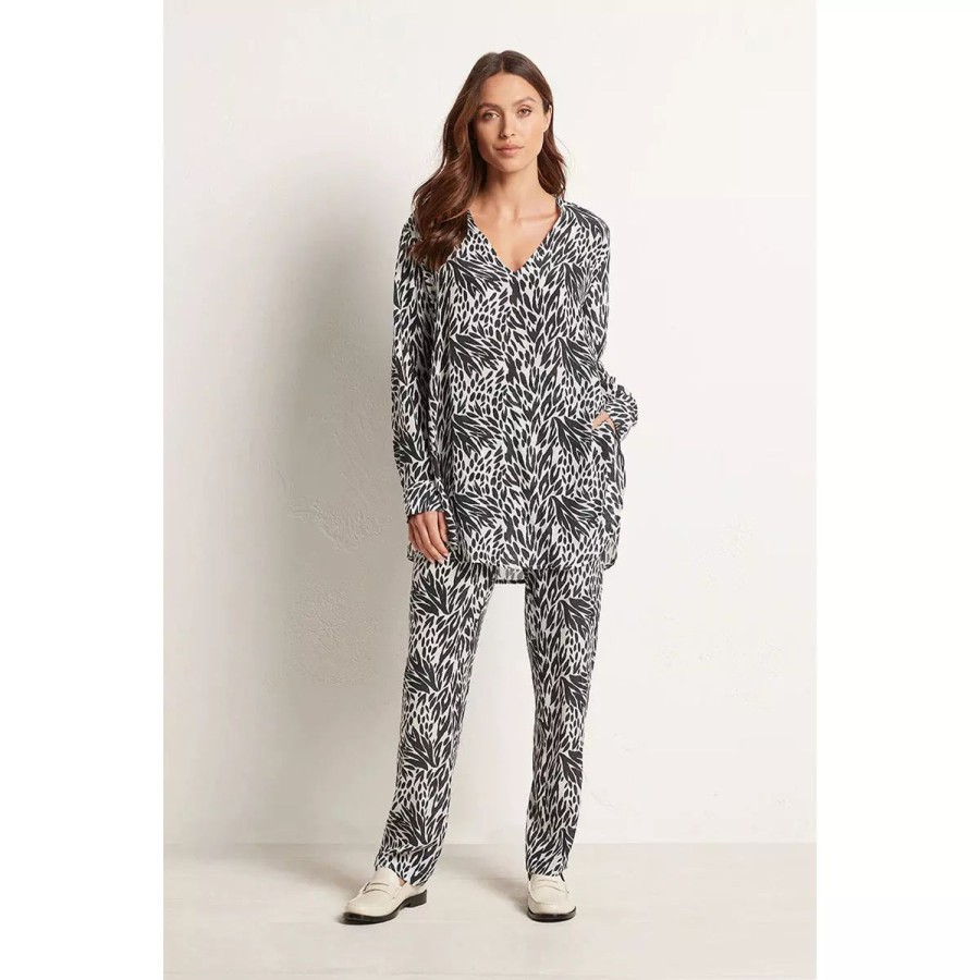 Fashion Mela Purdie | Mela Purdie | Soft Nomad Pant | Coal Stencil Print