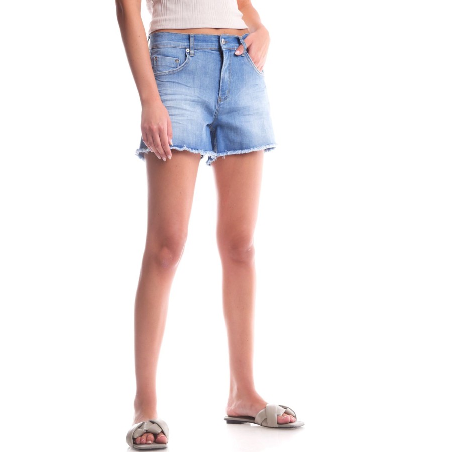 Fashion Bianco | Bianco | Cherry Shorts | Vintage Blue